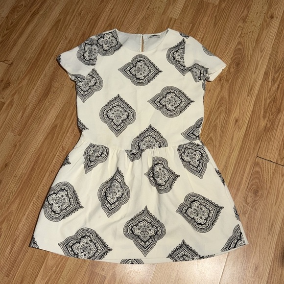 Madewell Dresses & Skirts - Madewell Paisley Drop Short Sleeve Dress Size Medium